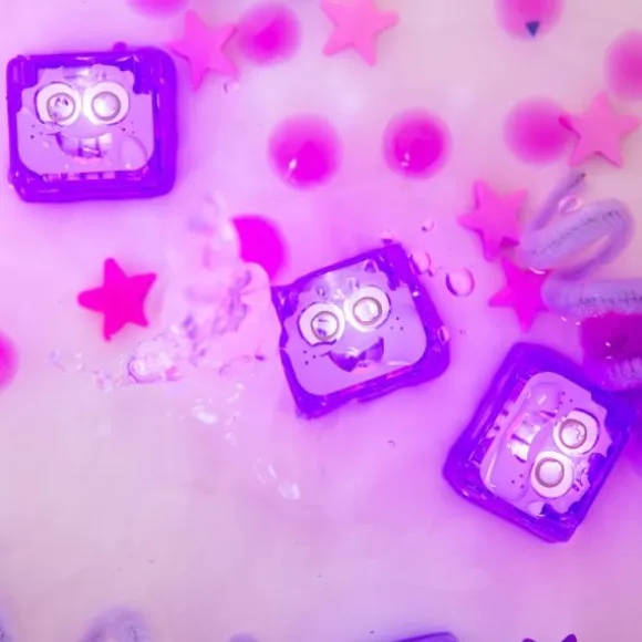 Glo Pals Cubes Light Up Lumi Purple 4-Pack