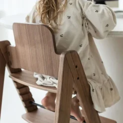 Kidsmill Up! Kinderstoel Incl. Kunststof Babyset - Zwart