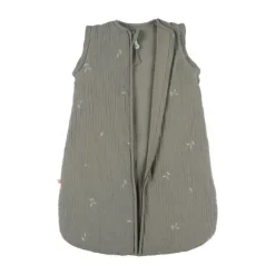 Noukie's F&O Slaapzak Met Borduursel - Maat 70 cm - Gewatteerde Mousseline - Kaki