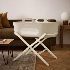 Snuz SnüzBaskit Moses Basket + Stand Set - Light Grey/Natural