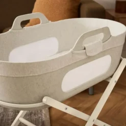Snuz SnüzBaskit Moses Basket + Stand Set - Light Grey/Natural