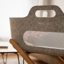 Snuz SnüzBaskit Moses Basket + Stand Set - Light Grey/Natural