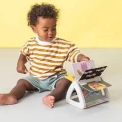 Taf Toys Babyboekje Tummy-Time Spinning Urban Garden
